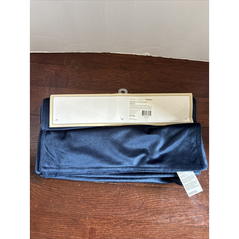Allen + Roth Blue Velour Feel 14"x72" Table Runner New Model # R-VLVT-300 - Picture 3 of 6